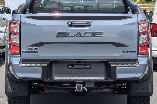 2025 Isuzu D-MAX BLADE 4X4