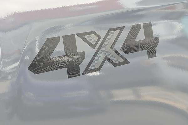 2025 Isuzu D-MAX BLADE 4X4