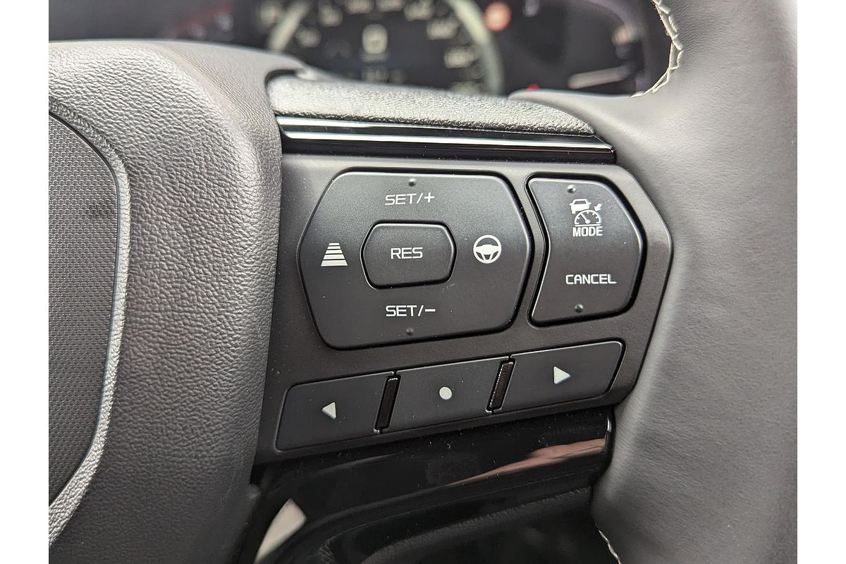 2025 Isuzu D-MAX BLADE 4X4