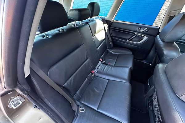 2008 Subaru Outback  3GEN