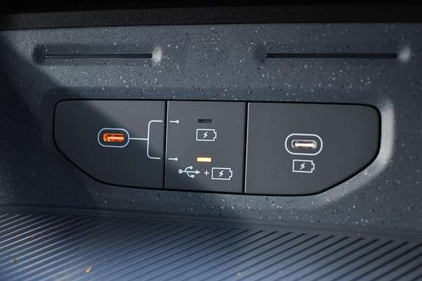 2025 Kia Tasman X-Line TK 4X4