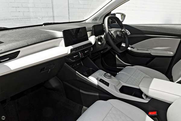 2025 MG MG3 Essence 2WD