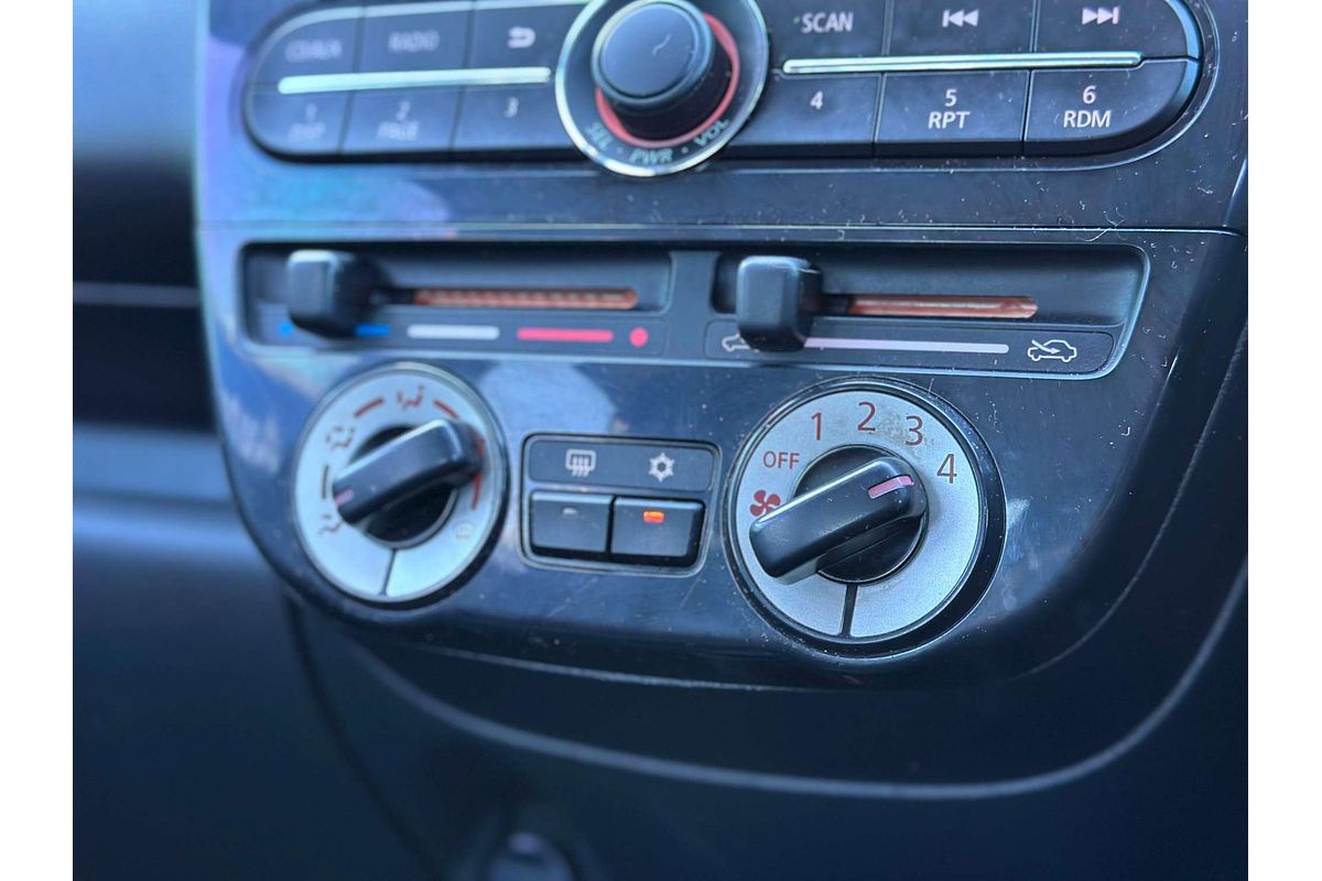 2015 Mitsubishi Mirage ES LA