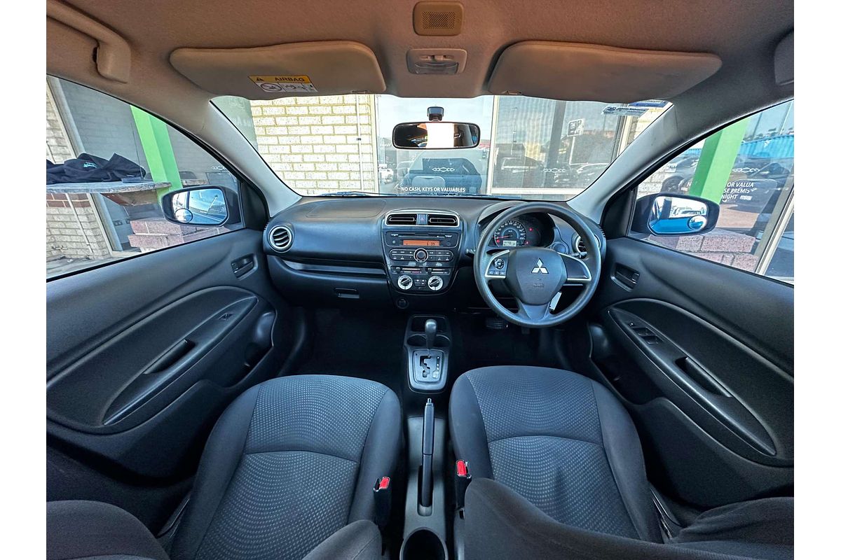 2015 Mitsubishi Mirage ES LA