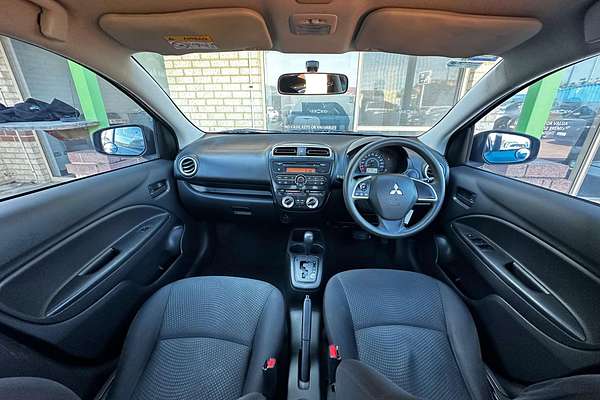 2015 Mitsubishi Mirage ES LA