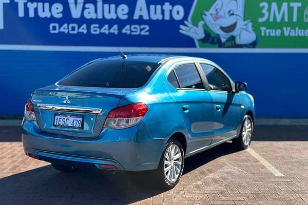 2015 Mitsubishi Mirage ES LA
