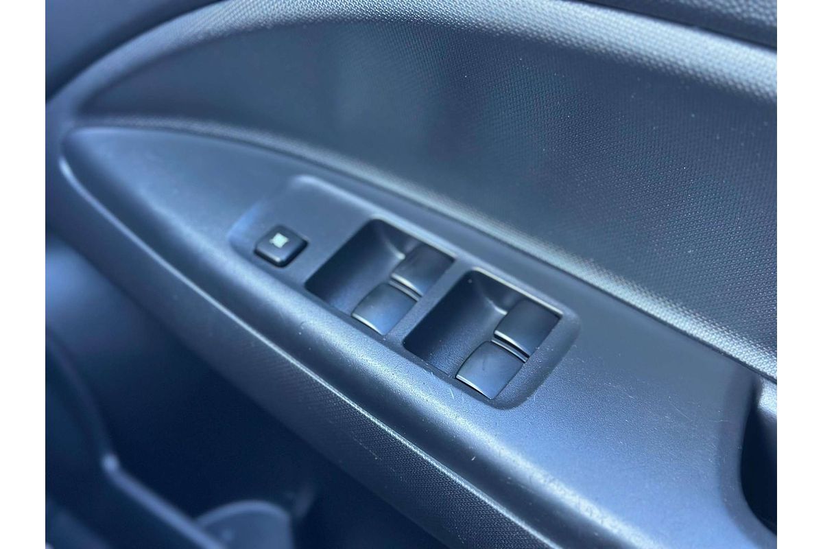 2015 Mitsubishi Mirage ES LA