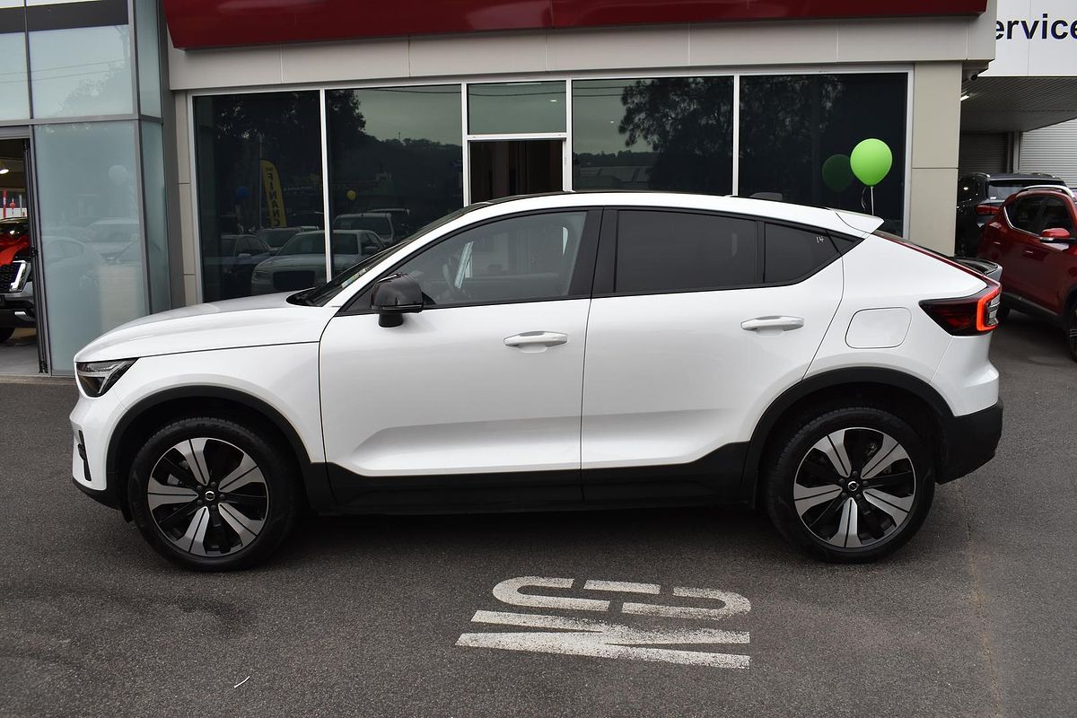 2022 Volvo C40 Recharge
