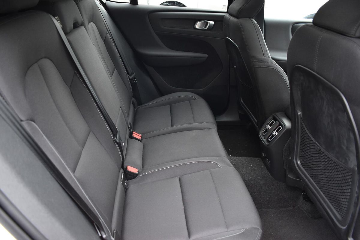 2022 Volvo C40 Recharge
