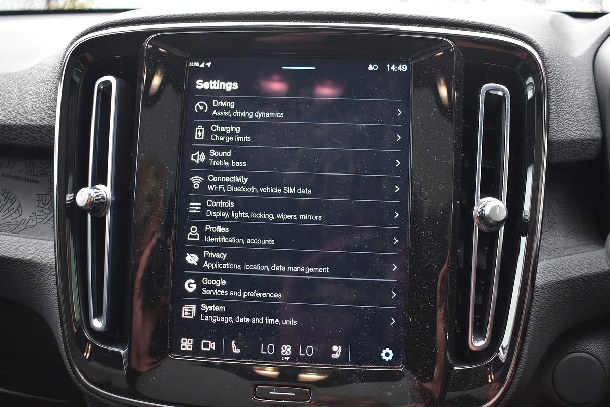 2022 Volvo C40 Recharge