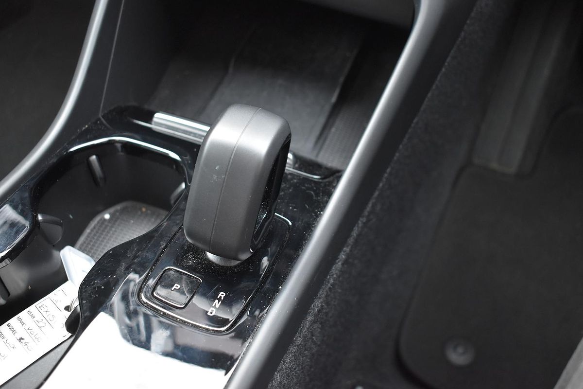 2022 Volvo C40 Recharge