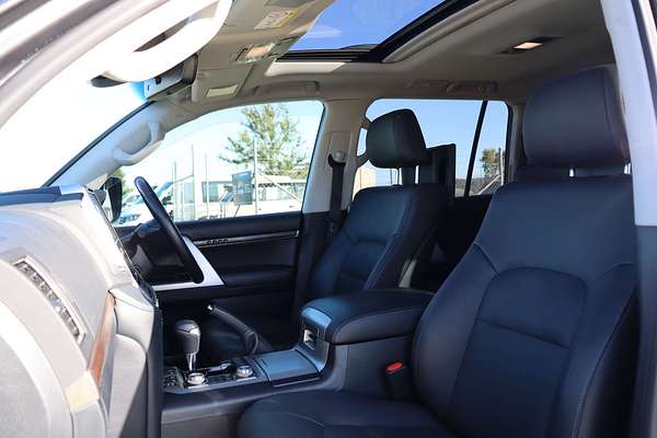 2019 Toyota Landcruiser Sahara VDJ200R