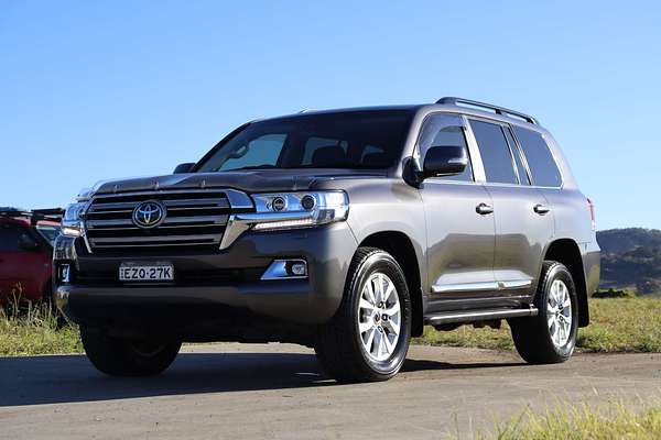 2019 Toyota Landcruiser Sahara VDJ200R