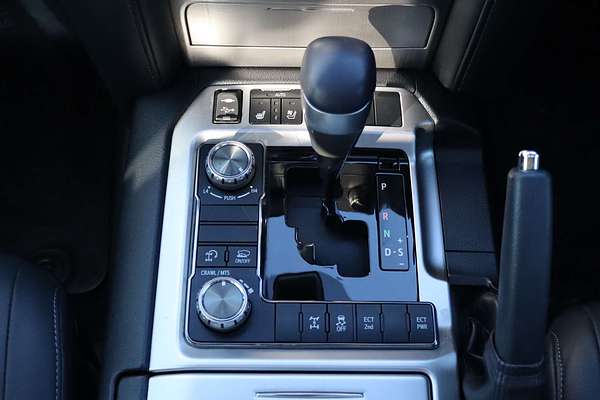 2019 Toyota Landcruiser Sahara VDJ200R