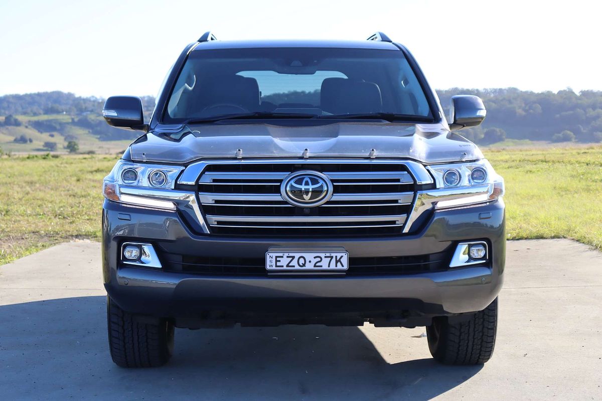 2019 Toyota Landcruiser Sahara VDJ200R