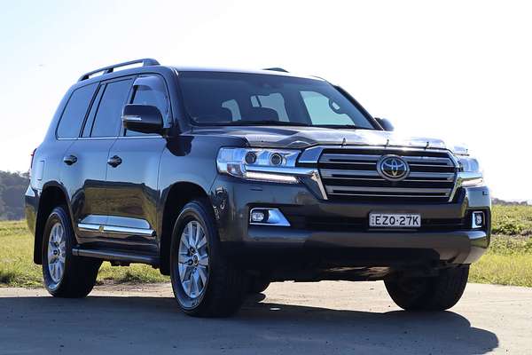 2019 Toyota Landcruiser Sahara VDJ200R