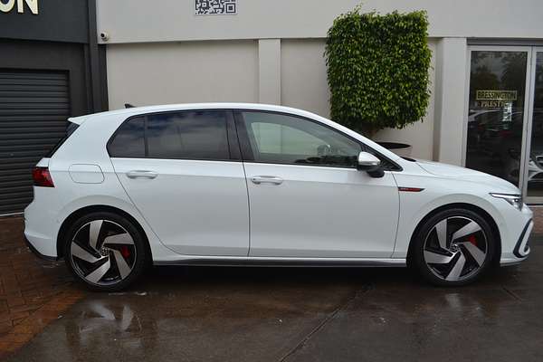 2021 Volkswagen Golf GTI 8