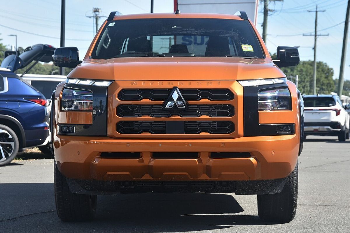 2025 Mitsubishi Triton GSR MV 4X4