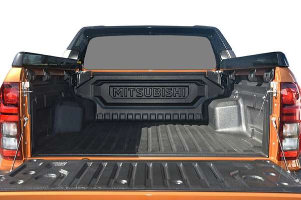 2025 Mitsubishi Triton GSR MV 4X4