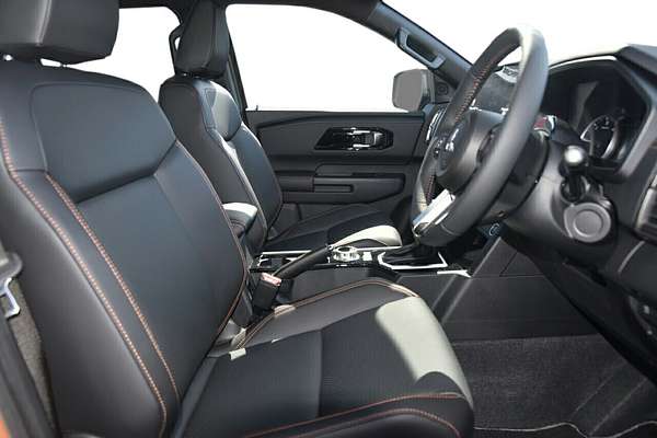 2025 Mitsubishi Triton GSR MV 4X4