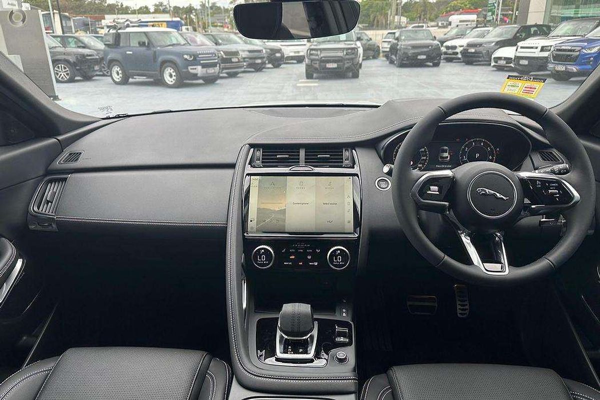 2024 Jaguar E-PACE P250 R-Dynamic SE X540