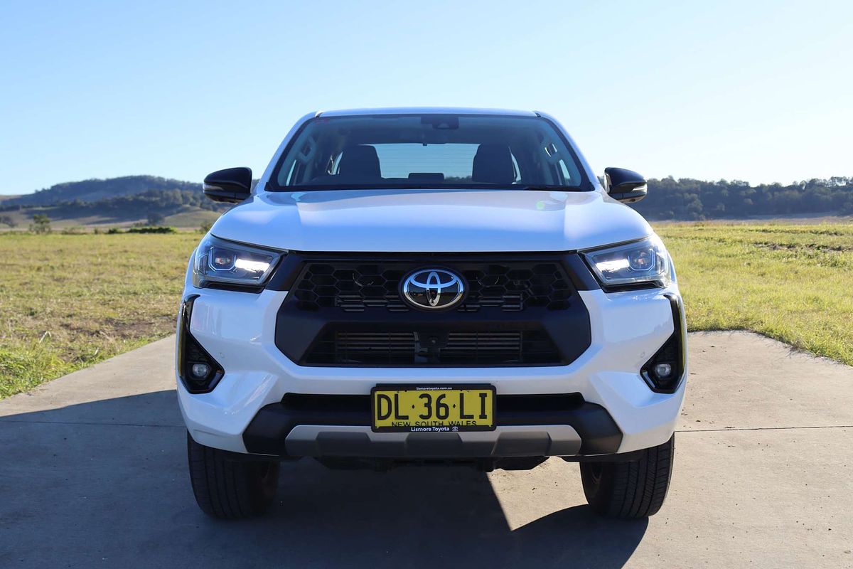 2024 Toyota Hilux SR5 GUN126R 4X4
