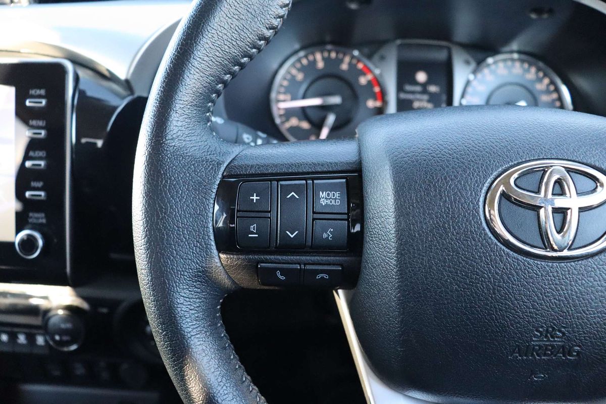 2024 Toyota Hilux SR5 GUN126R 4X4