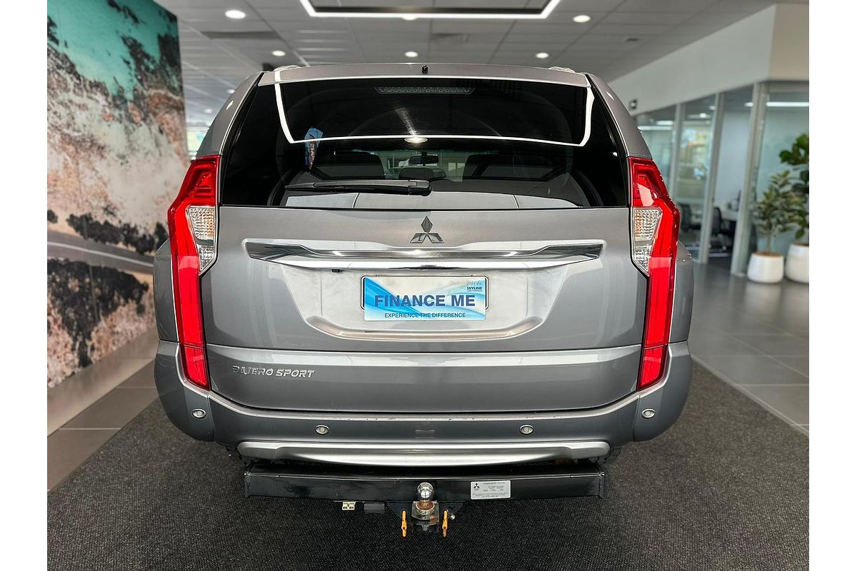 2019 Mitsubishi Pajero Sport GLX QE