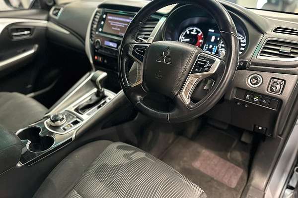 2019 Mitsubishi Pajero Sport GLX QE