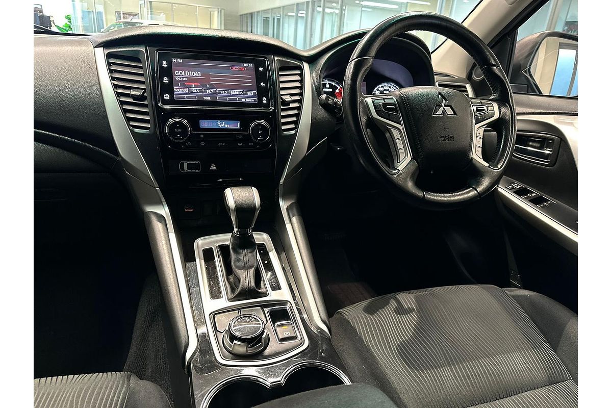 2019 Mitsubishi Pajero Sport GLX QE