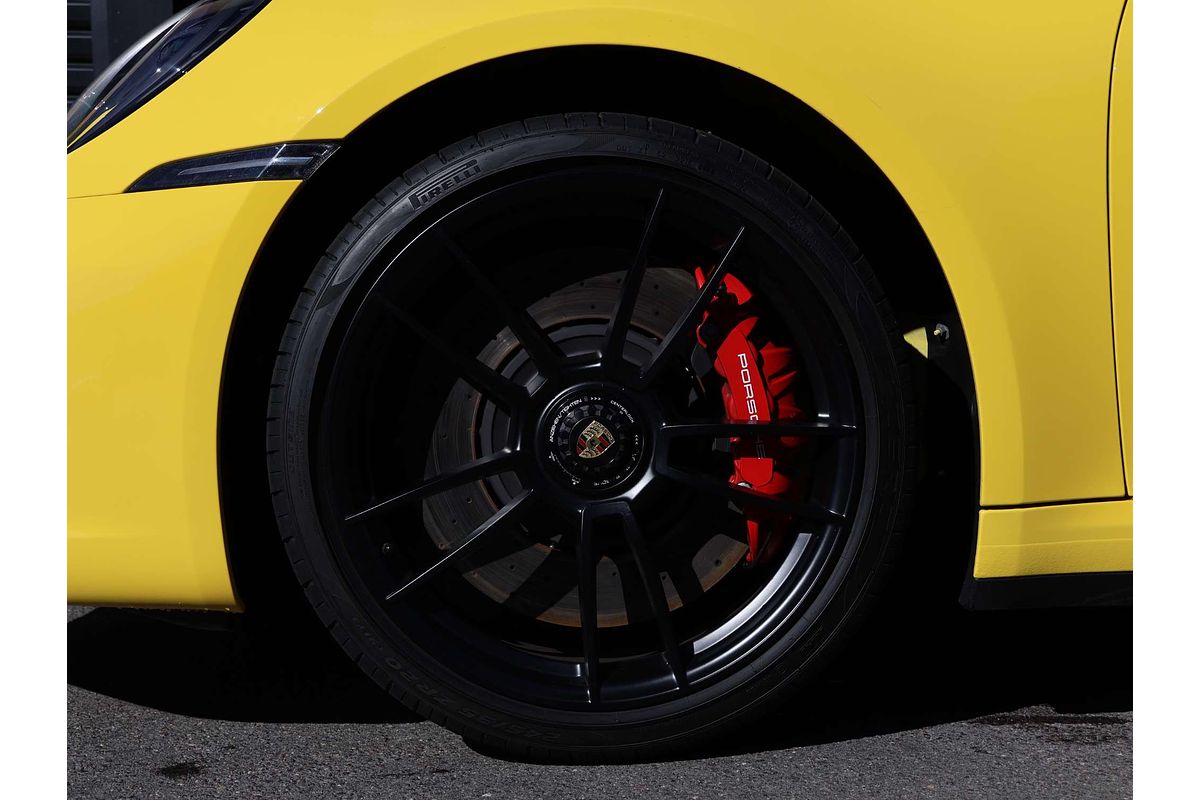 2023 Porsche 911 Carrera GTS 992
