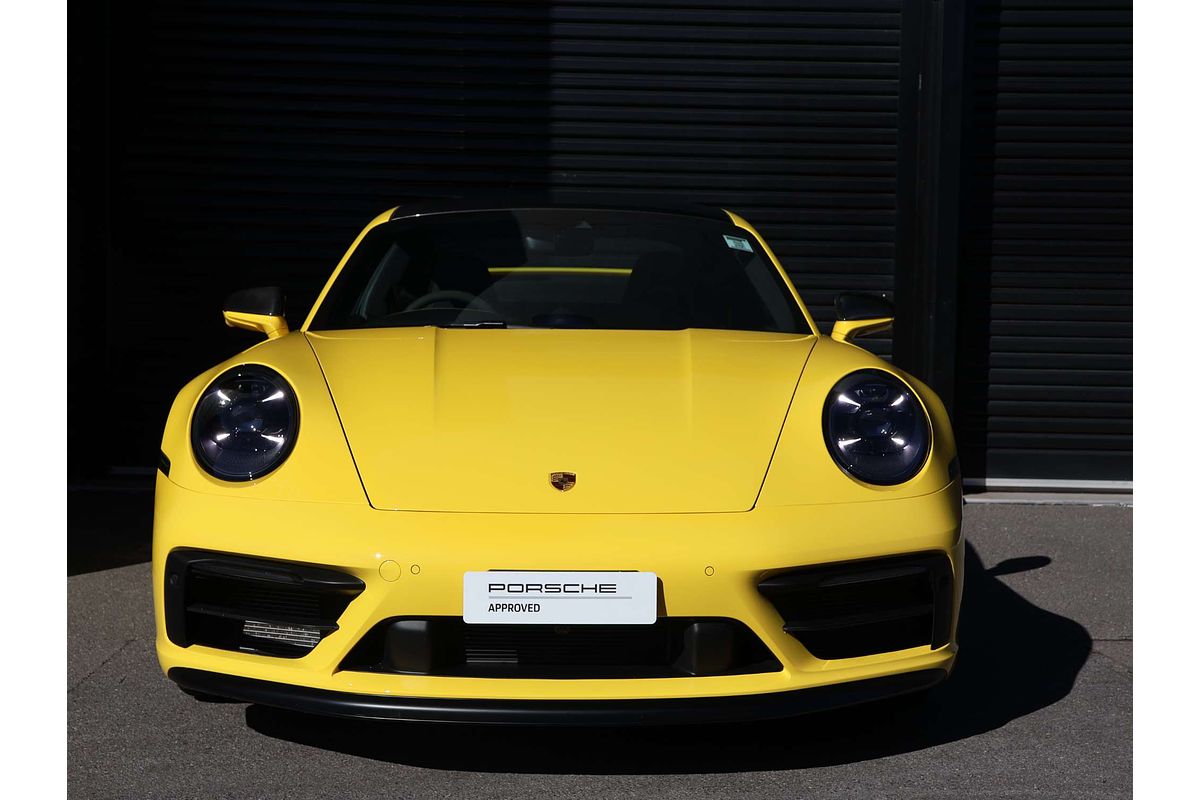 2023 Porsche 911 Carrera GTS 992