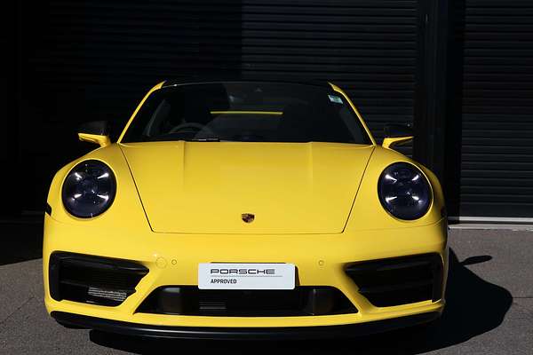 2023 Porsche 911 Carrera GTS 992