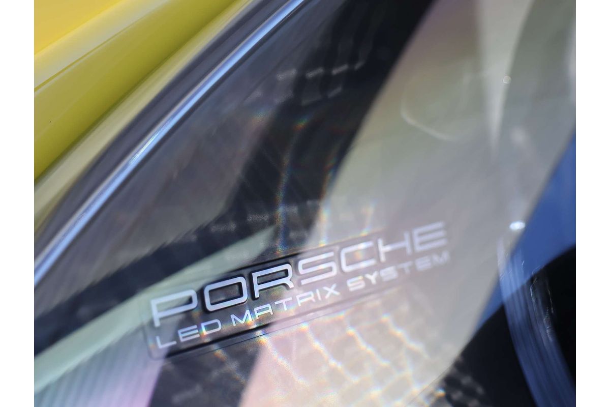 2023 Porsche 911 Carrera GTS 992