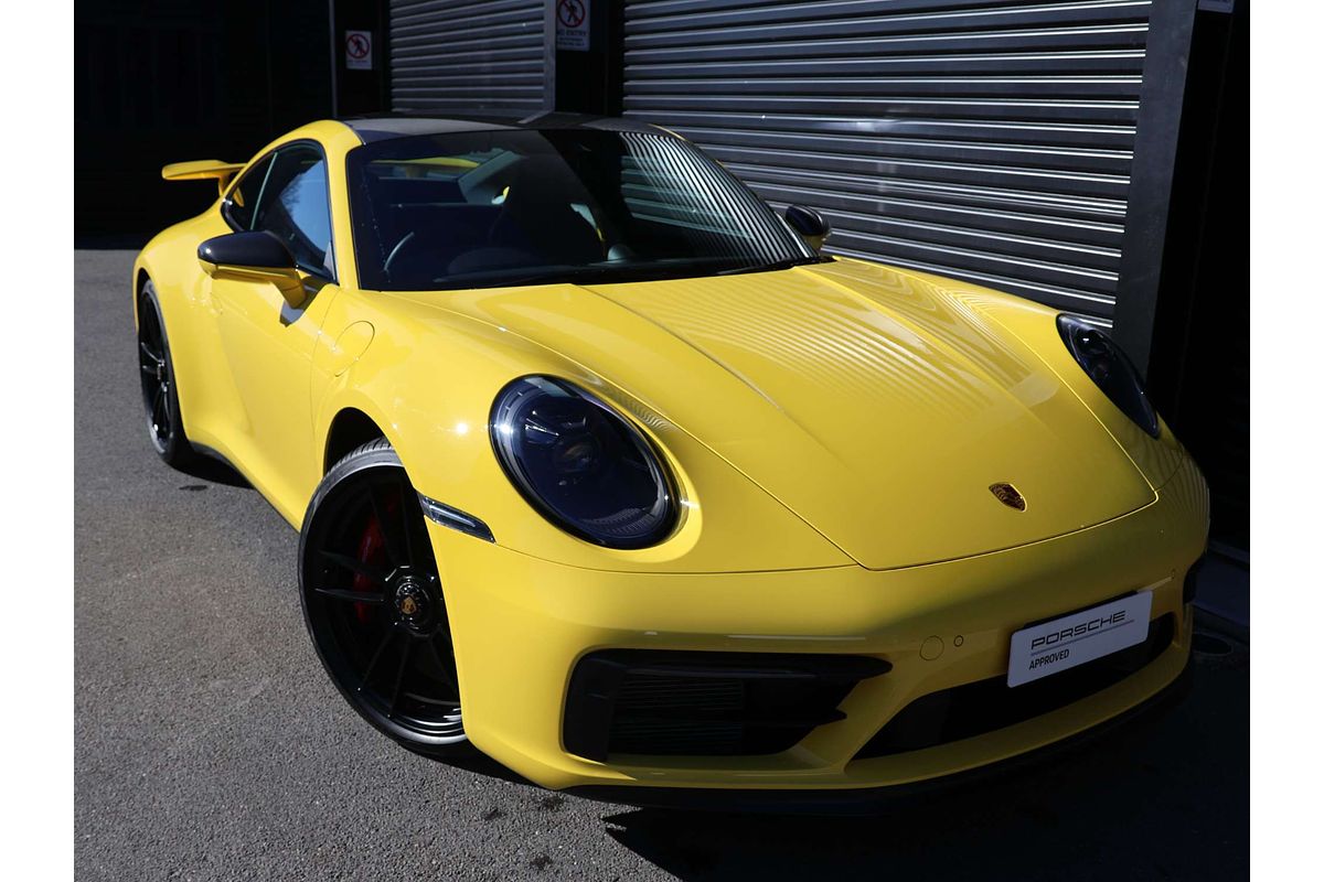2023 Porsche 911 Carrera GTS 992
