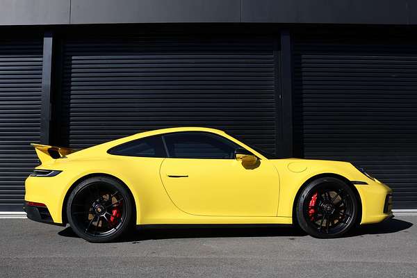 2023 Porsche 911 Carrera GTS 992