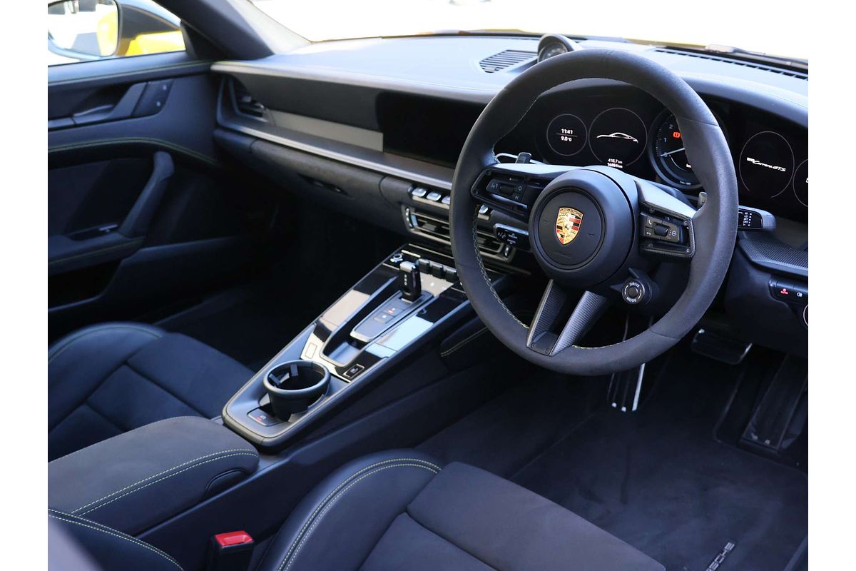 2023 Porsche 911 Carrera GTS 992