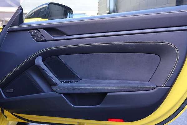 2023 Porsche 911 Carrera GTS 992