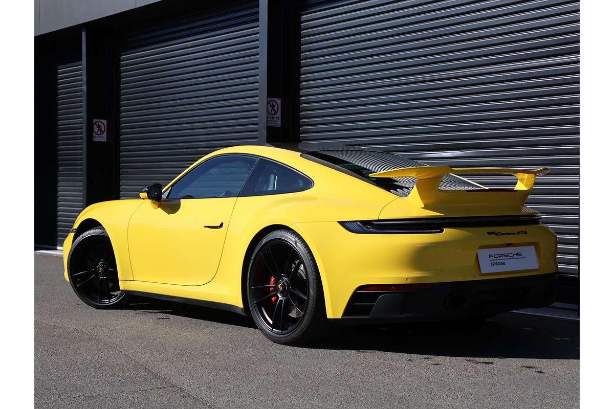 2023 Porsche 911 Carrera GTS 992