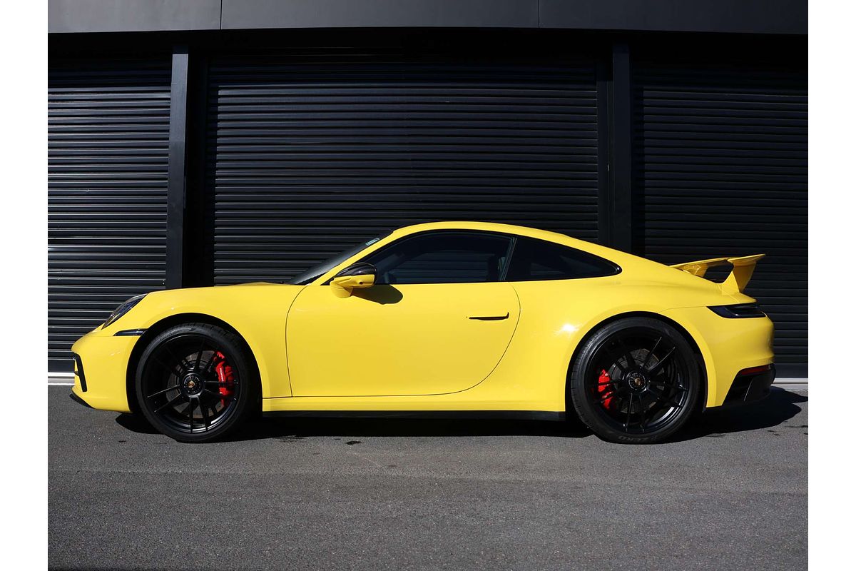 2023 Porsche 911 Carrera GTS 992
