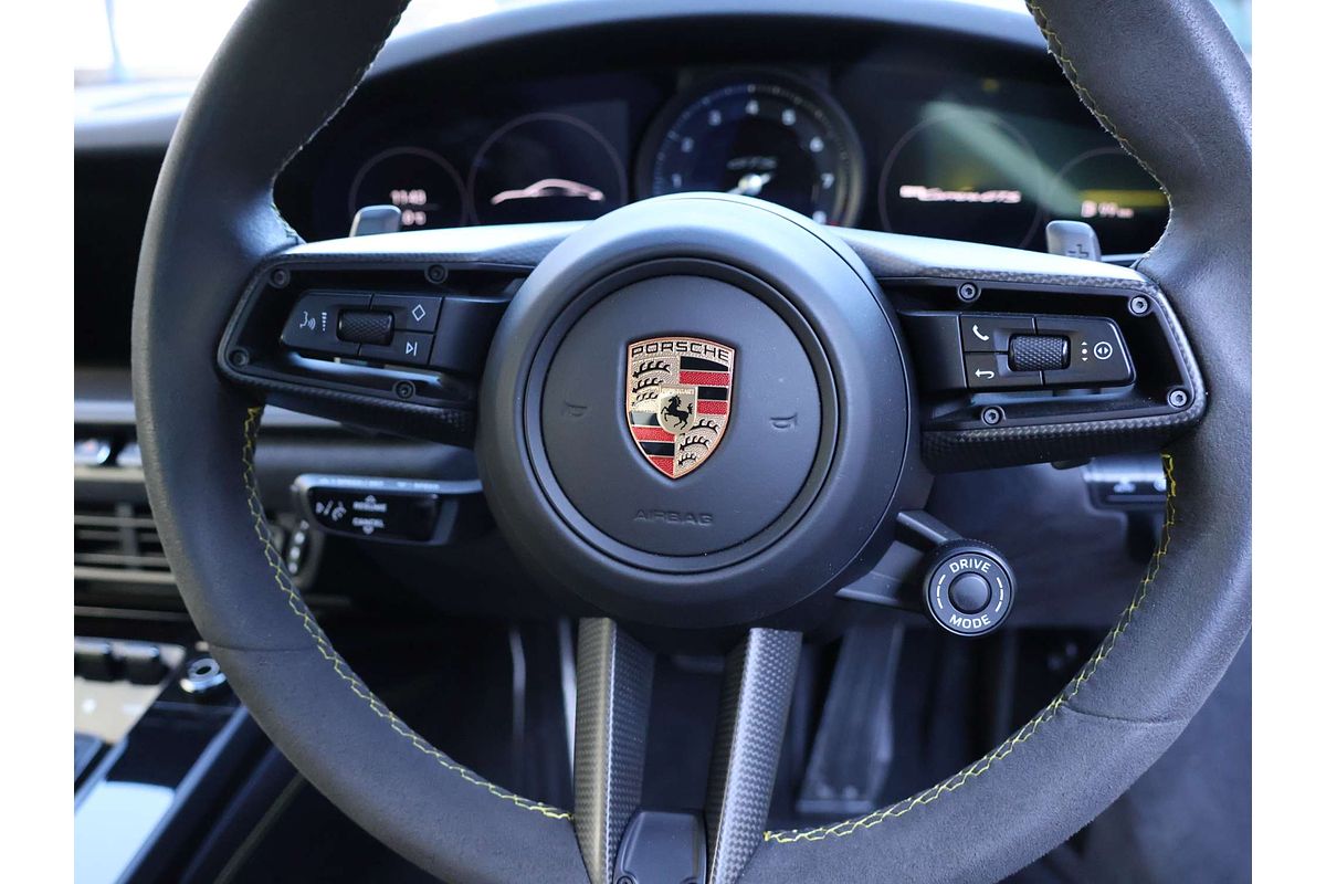 2023 Porsche 911 Carrera GTS 992
