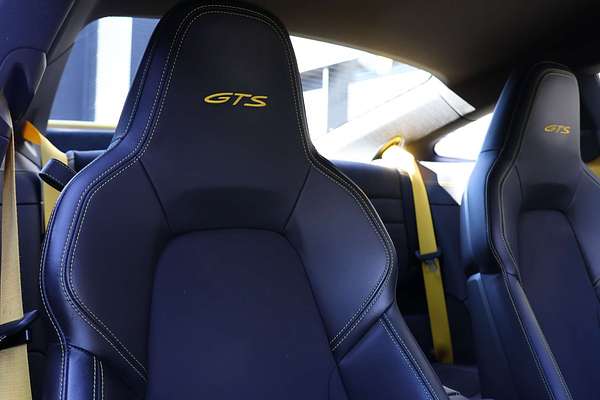 2023 Porsche 911 Carrera GTS 992