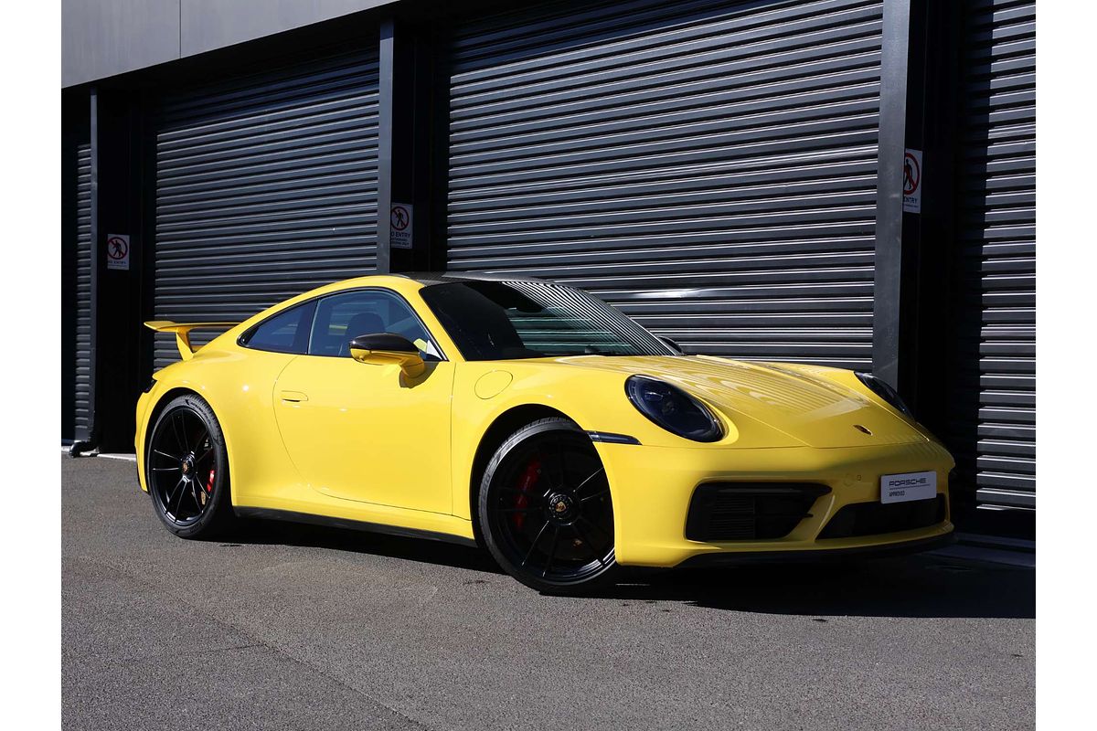 2023 Porsche 911 Carrera GTS 992