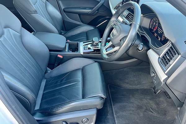 2021 Audi Q5 45 TFSI Sport FY