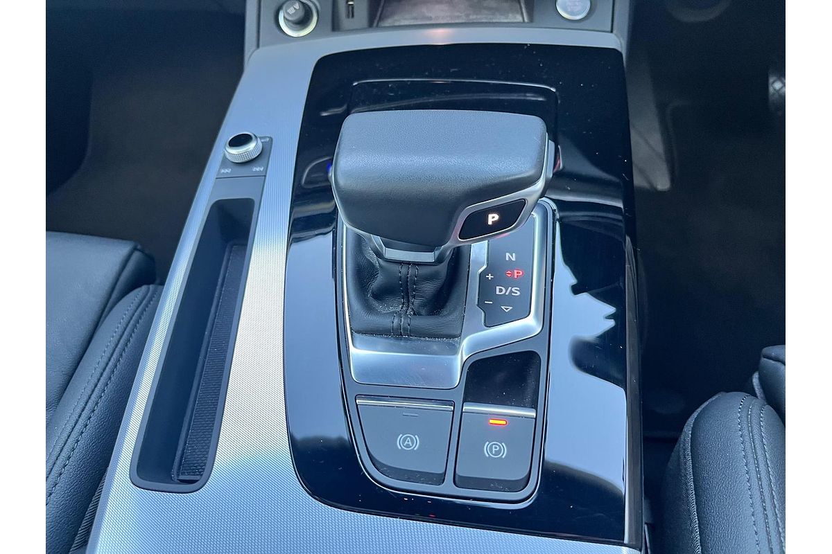 2021 Audi Q5 45 TFSI Sport FY