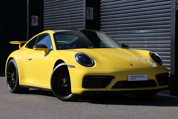2023 Porsche 911 Carrera GTS 992