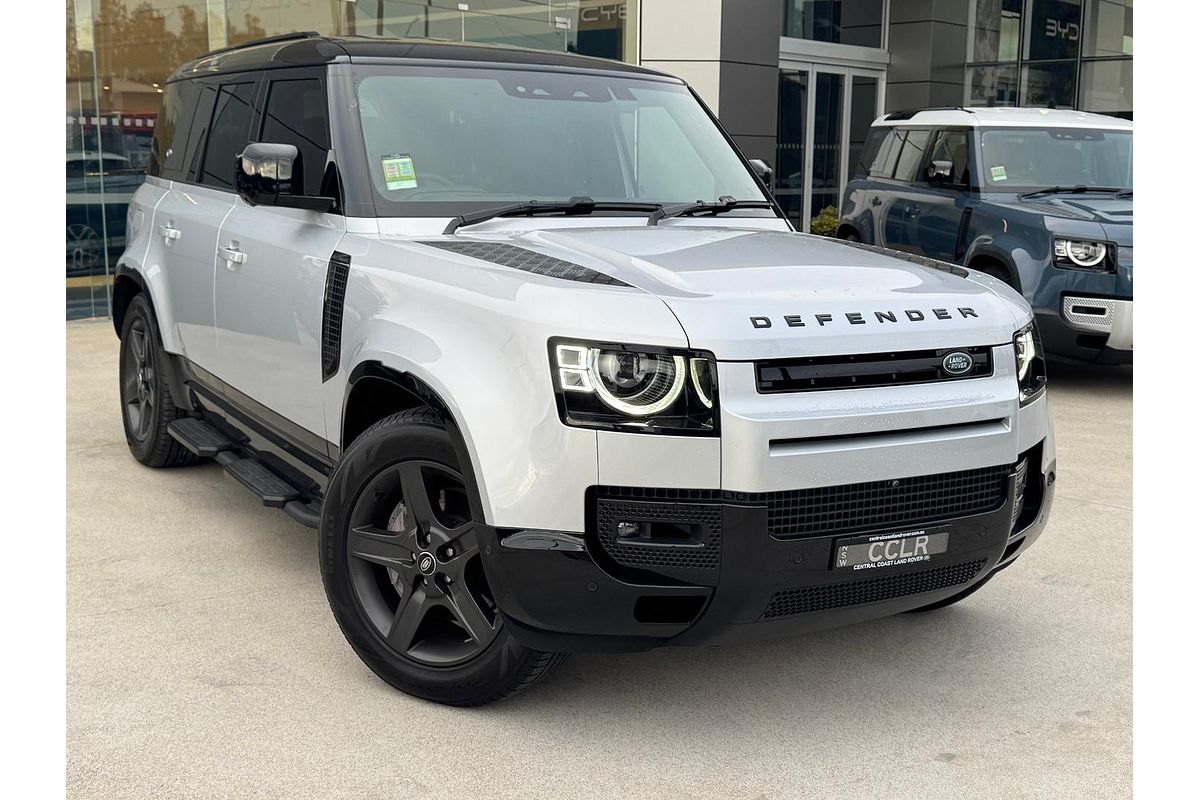 2024 Land Rover Defender 110 D300 X-Dynamic SE L663