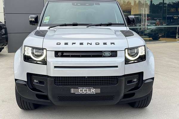 2024 Land Rover Defender 110 D300 X-Dynamic SE L663