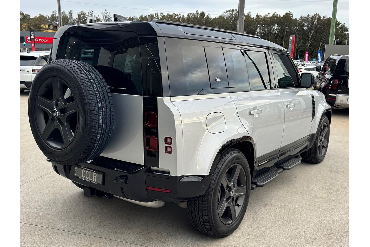 2024 Land Rover Defender 110 D300 X-Dynamic SE L663