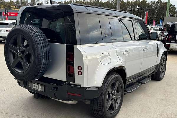 2024 Land Rover Defender 110 D300 X-Dynamic SE L663
